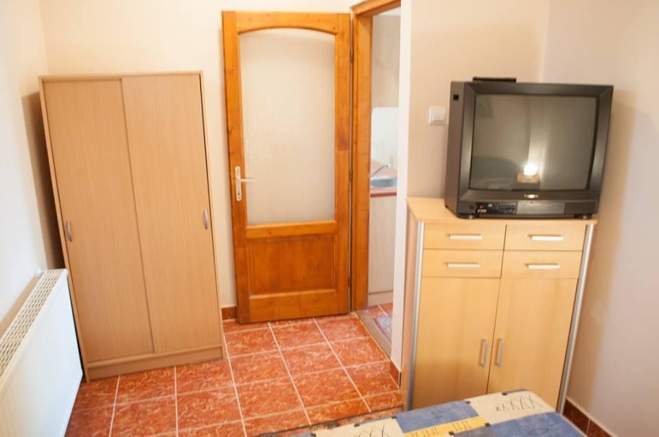 Bornemisza Kuria Apartamento Tiszabecs Exterior foto
